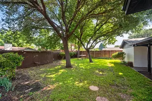 3919 Ridgeoak Way, Farmers Branch, TX 75244 - Photo 27