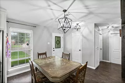 224 Crockett, Hewitt, TX 76643 - Photo 11