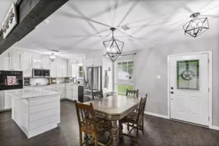 224 Crockett, Hewitt, TX 76643 - Photo 7