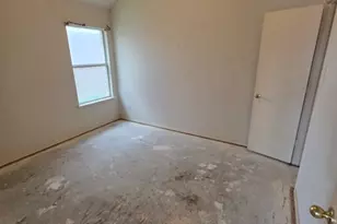 608 Prairie Gulch Dr, Fort Worth, TX 76140 - Photo 9