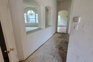 608 Prairie Gulch Dr, Fort Worth, TX 76140 - Photo 3