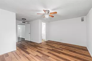 2510 Bluffton Dr, Dallas, TX 75228 - Photo 25