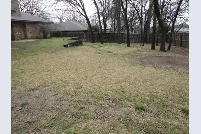 7517 Cimarron Drive, North Richland Hills, TX 76182 - Photo 21