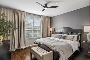 950 Henderson St, Fort Worth, TX 76102 - Photo 5