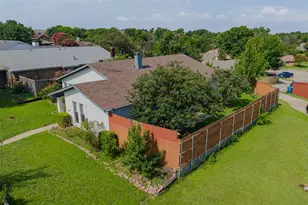 1742 Delaford Dr, Carrollton, TX 75007 - Photo 3
