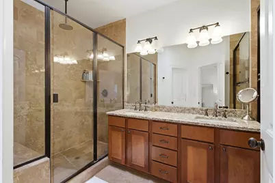 1715 Lewis Court, Dallas, TX 75206 - Photo 25