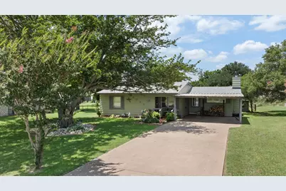 2022 Long Creek Court, Granbury, TX 76049 - Photo 3