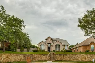 3301 Mosswood Dr, Plano, TX 75074 - Photo 1