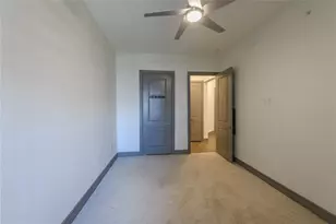 2700 Old Denton Rd, Carrollton, TX 75007 - Photo 13