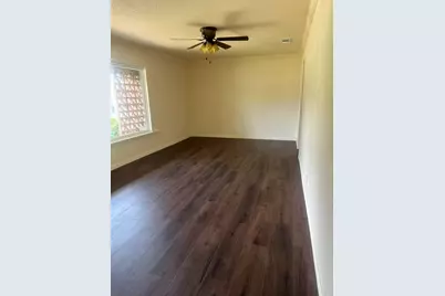 106 Tipton Street, Whitesboro, TX 76273 - Photo 3