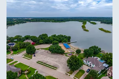 624 Harbor Circle, Azle, TX 76020 - Photo 39