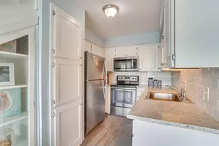 624 Harbor Cir, Azle, TX 76020 - Photo 23