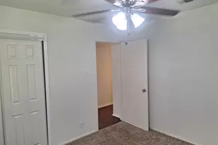 513 Simmons Dr, Euless, TX 76040 - Photo 23
