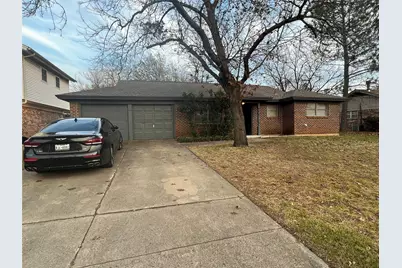 513 Simmons Drive, Euless, TX 76040 - Photo 1
