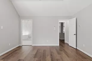 3601 Sandhurst Dr, Flower Mound, TX 75022 - Photo 33