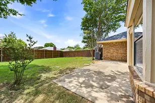 7520 Jamie Renee Ln, North Richland Hills, TX 76182 - Photo 23