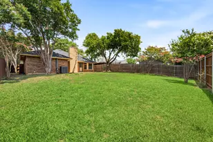 7520 Jamie Renee Ln, North Richland Hills, TX 76182 - Photo 25