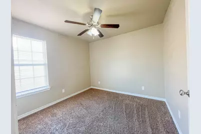 210 Paschall, Mabank, TX 75147 - Photo 11