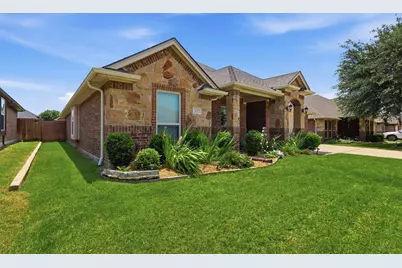 317 Delaware Street, Burleson, TX 76028 - Photo 1