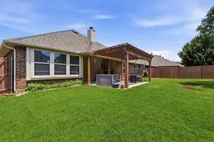 317 Delaware St, Burleson, TX 76028 - Photo 25