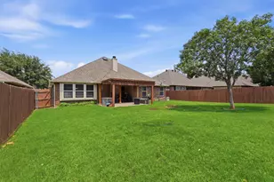 317 Delaware St, Burleson, TX 76028 - Photo 27