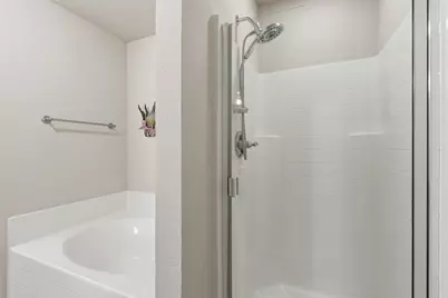 317 Delaware Street, Burleson, TX 76028 - Photo 15