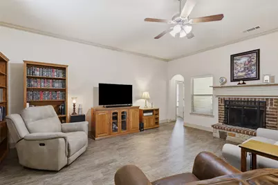 317 Delaware Street, Burleson, TX 76028 - Photo 23