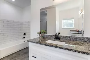 1409 County Rd 913, Burleson, TX 76028 - Photo 19