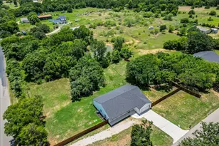 1409 County Rd 913, Burleson, TX 76028 - Photo 37