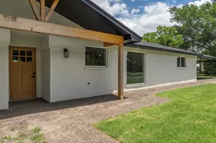 616 E Moonlight Dr, Robinson, TX 76706 - Photo 33