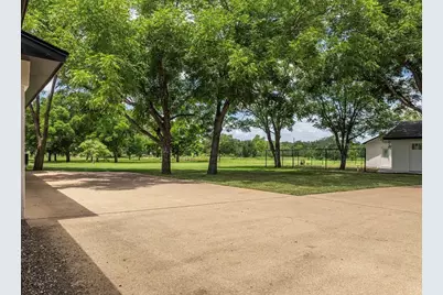 616 E Moonlight Drive, Robinson, TX 76706 - Photo 27