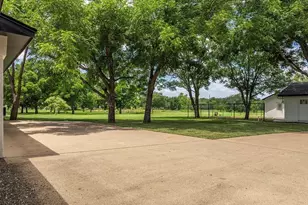 616 E Moonlight Dr, Robinson, TX 76706 - Photo 27