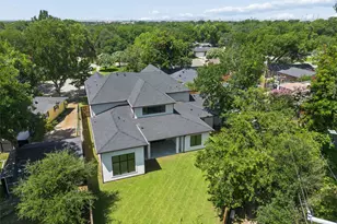 10144 Rockmoor Ct, Dallas, TX 75229 - Photo 39