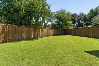10144 Rockmoor Court, Dallas, TX 75229 - Photo 37