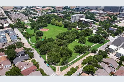 916 Pavillion Street, Dallas, TX 75204 - Photo 37