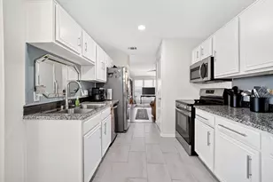 9339 Crimnson Ct, Dallas, TX 75217 - Photo 15
