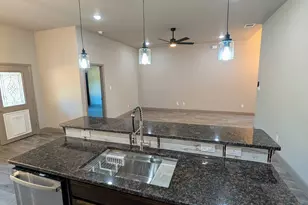 732 Fuller Ave, Cleburne, TX 76031 - Photo 9