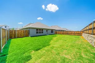 540 Brk Vw Dr, Van Alstyne, TX 75495 - Photo 25