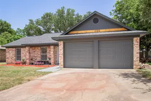 1120 S Timberline Dr, Benbrook, TX 76126 - Photo 3