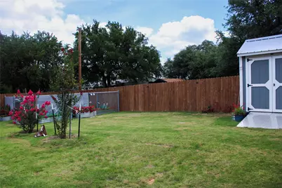 4403 Mountain Hollow Drive, Granbury, TX 76048 - Photo 31