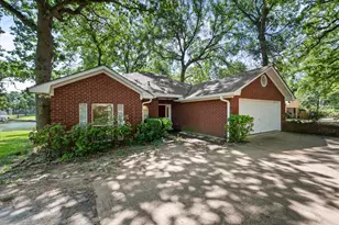 280 Shadow Oaks Dr, Streetman, TX 75859 - Photo 1