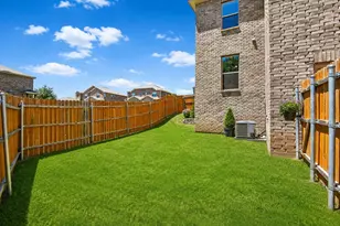 1970 Timber Oaks Dr, Garland, TX 75040 - Photo 27