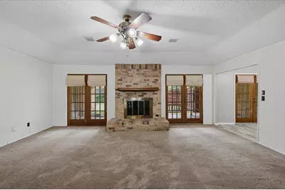 4537 Foxfire Way, Fort Worth, TX 76133 - Photo 13