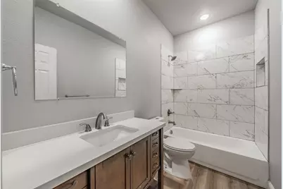 402 S Robbins Street, Cleburne, TX 76031 - Photo 13