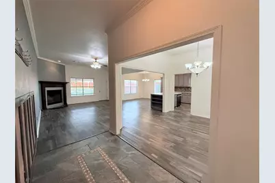 101 Arapaho W, Sherman, TX 75092 - Photo 3