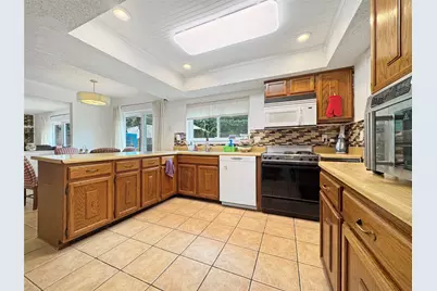 6217 Barcelona Drive, Arlington, TX 76016 - Photo 7