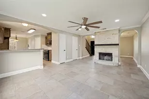 604 Alcove Dr, Little Elm, TX 75068 - Photo 5
