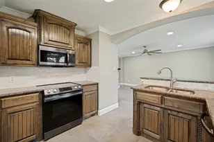 604 Alcove Dr, Little Elm, TX 75068 - Photo 7