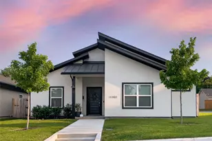 1108 Claude St, Dallas, TX 75203 - Photo 1