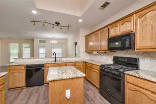 5805 Water Ridge Ct, Fort Worth, TX 76179 - Photo 11